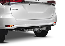 Фаркоп Toyota Fortuner II поколение (кроме TRD) 2017-2020 2020-н.в. с нерж. накладкой