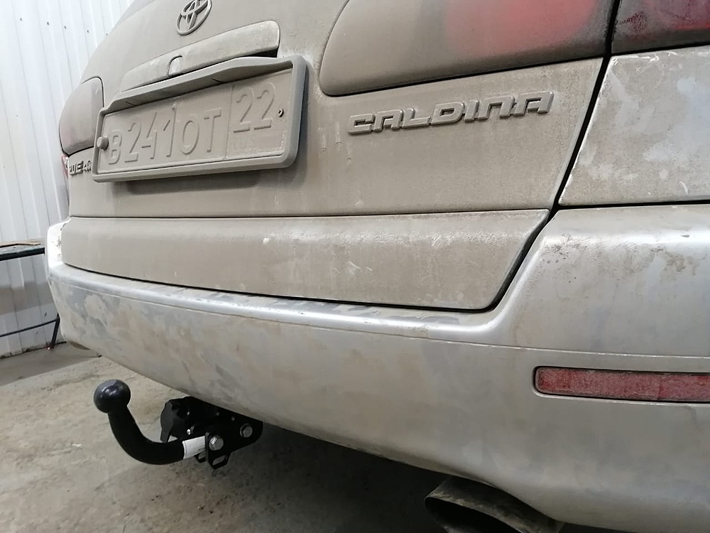Фаркоп Toyota Caldina 1997-2002